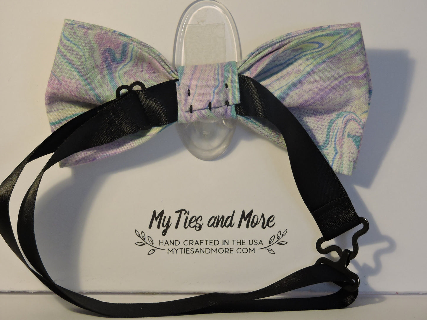 Pastel Waves Bow Tie