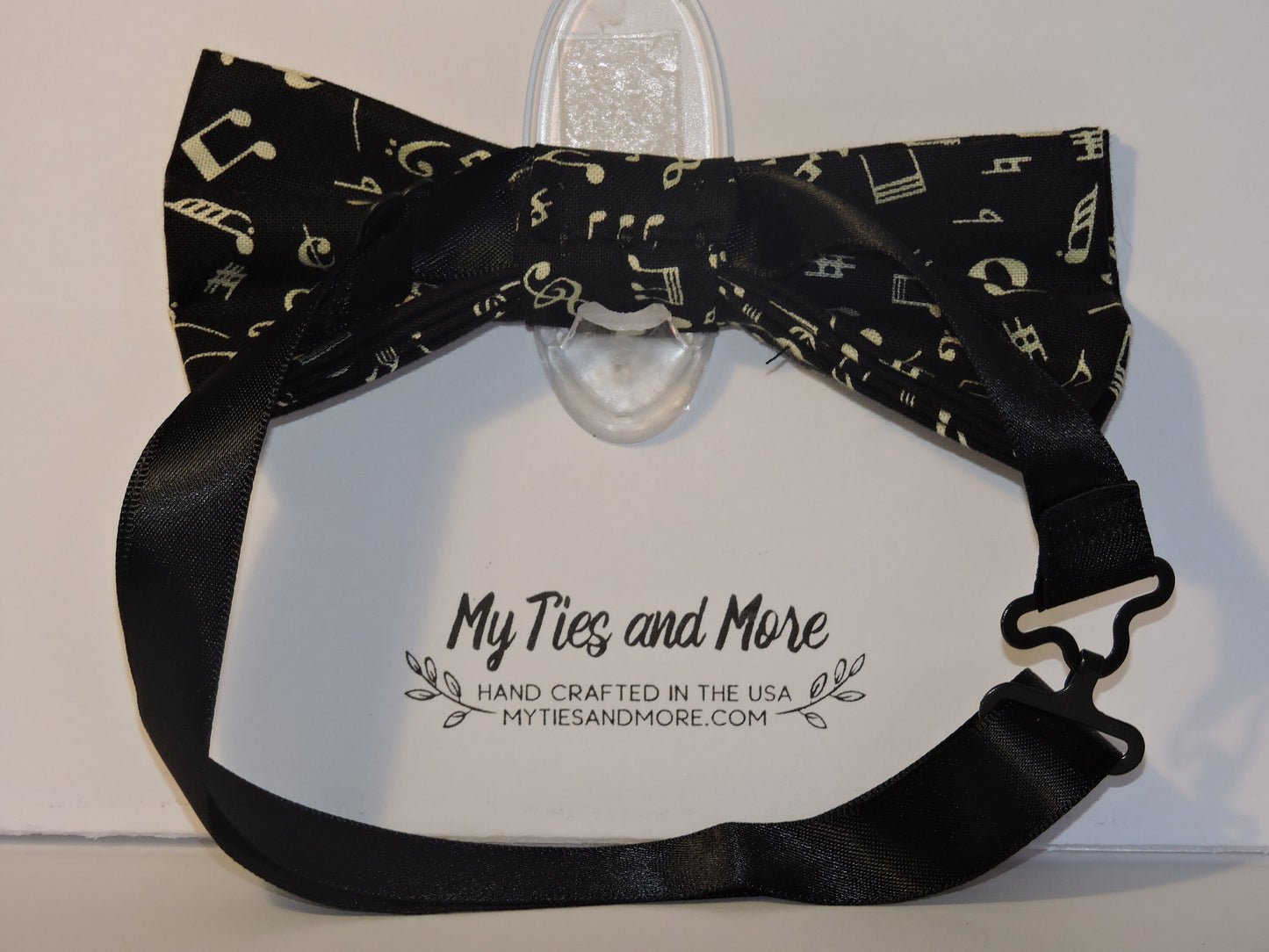 Music Note Bow Tie